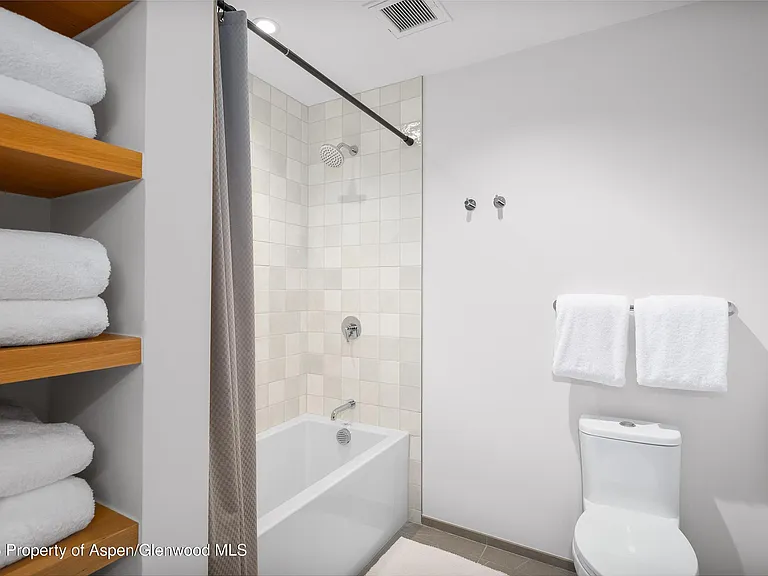 119 Wood Rd #101 — Photo 21