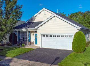 20 Sparrow Ln, Barnegat, NJ 08005