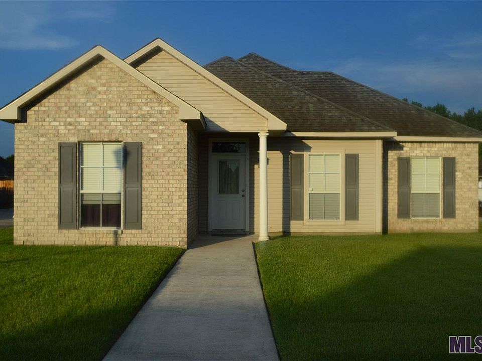 1st image of 706 S Oleana Dr