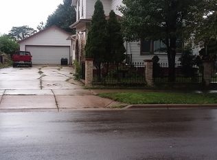 182 N Union St, Aurora, IL 60505