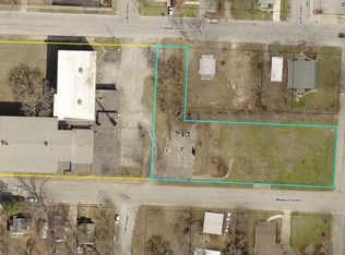 300 S 6th St, Branson, MO 65616