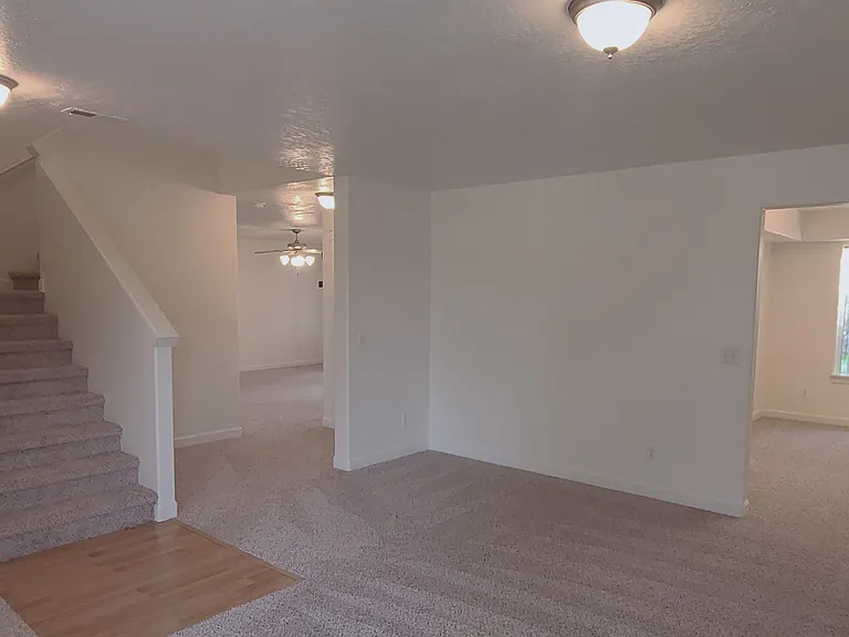 4102 N Brookie Dr — Photo 6