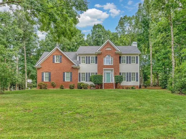 6 Clearwater Ct, Taylors, SC 29687