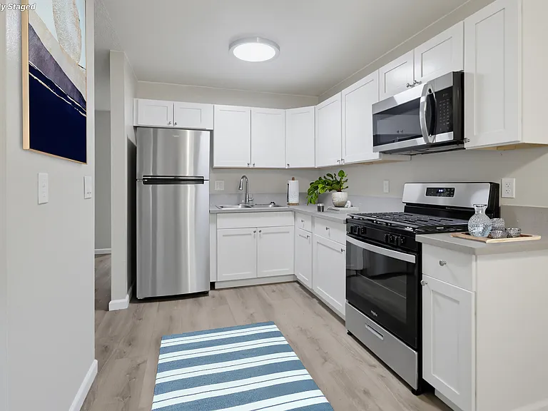 Moss Garden Apartments — Photo 38
