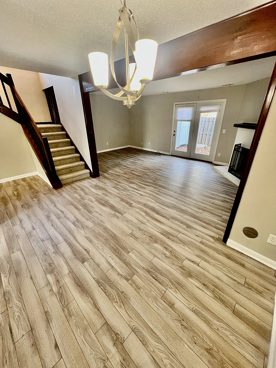 Building Photo - 1304 Seaton Rd #1