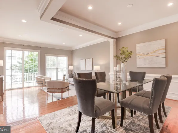 22260 Meadfoot Ter, Ashburn, VA 20148