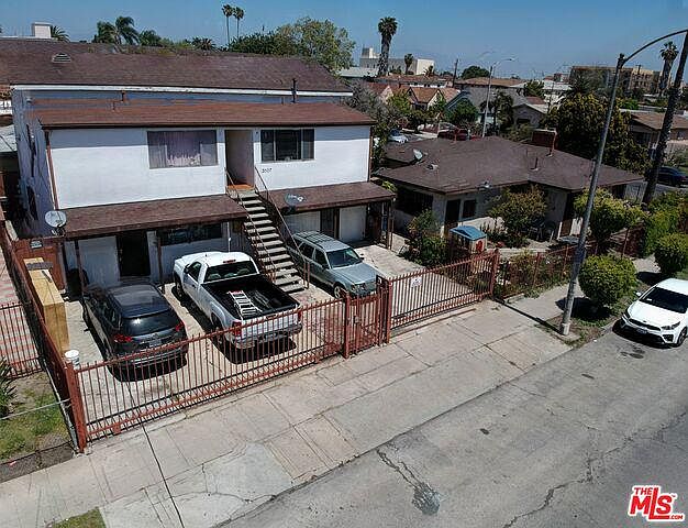 1st image of 6221 Brynhurst Ave
