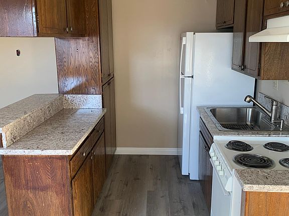 4th image of 620 Hermosa Ave #5