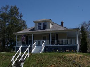 111 Evans St, Christiansburg, VA 24073