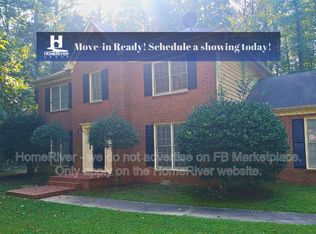 180 Brandon Mill Cir, Fayetteville, GA 30214