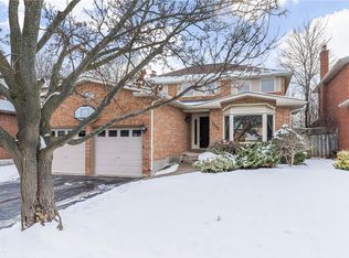 1112 Notley Cres, Oakville, ON L6M1H4