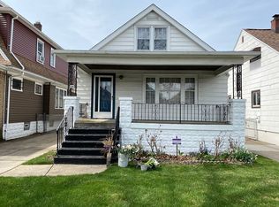 114 Saint Marys Rd, Buffalo, NY 14211