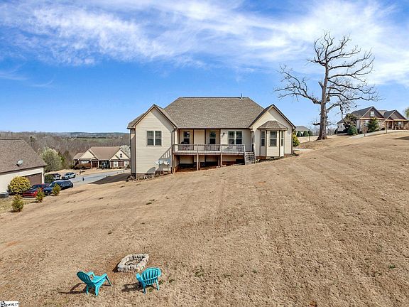 2nd image of 113 Jericho Creek Ct