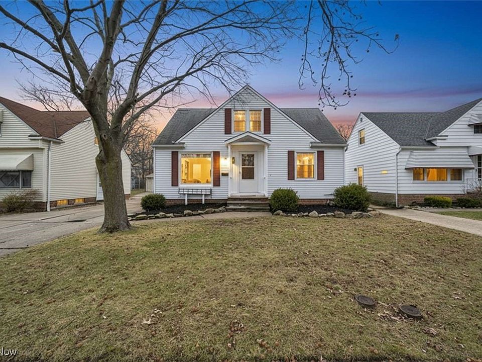 1st image of 375 Beechwood Dr