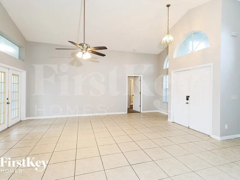 1237 Cheb Pl NW — Photo 2