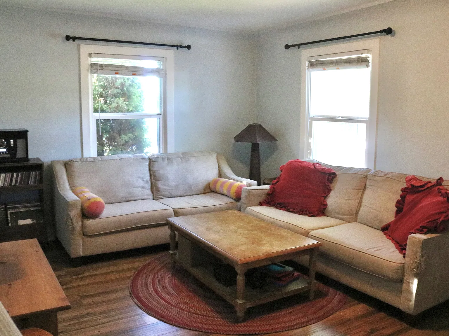 4 bed, 2155 sqft, $2,950 — Photo 4