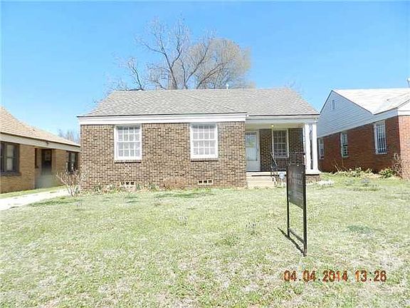 2nd image of 2133 NE 20th St