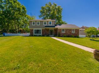 1645 Prince Dr, Cherry Hill, NJ 08003