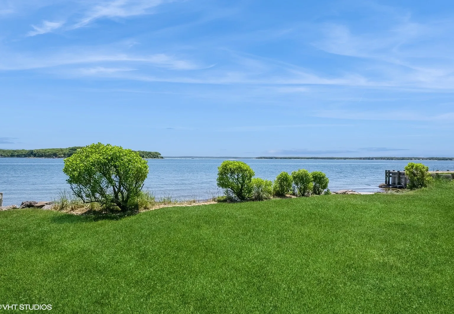 Stunning Beachfront Rental! — Photo 4
