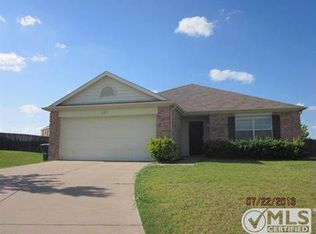 601 Bay Ct, Glenn Heights, TX 75154