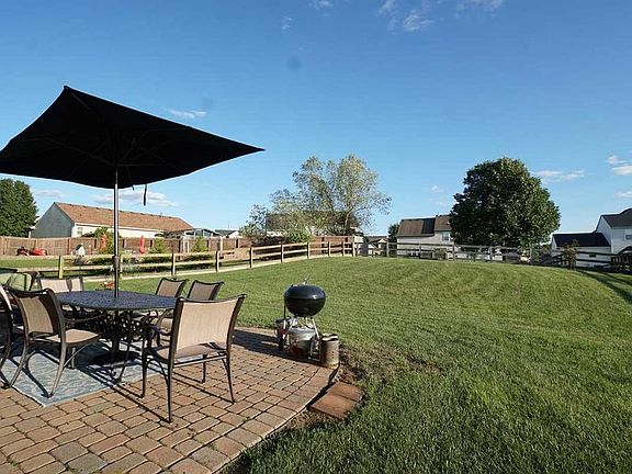 5th image of 7464 Harvestdale Ln