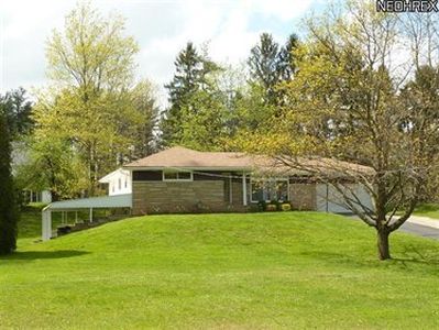 2644 Bates Ln, Willoughby Hills, OH, 44094