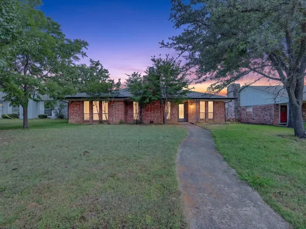 1607 Chisolm Trl, Lewisville, TX 75077