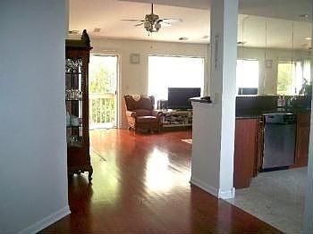 2nd image of 1111 E Addison Ave