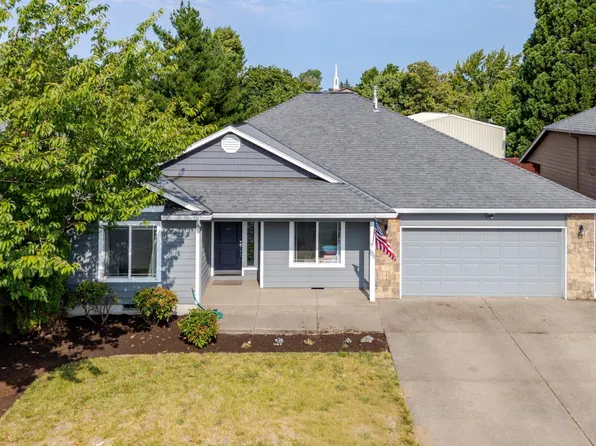 851 S 5th St, Jefferson, OR 97352