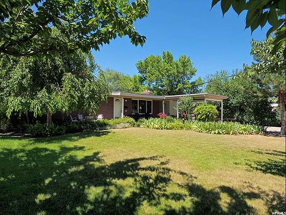 3rd image of 3314 S Terrace View Dr