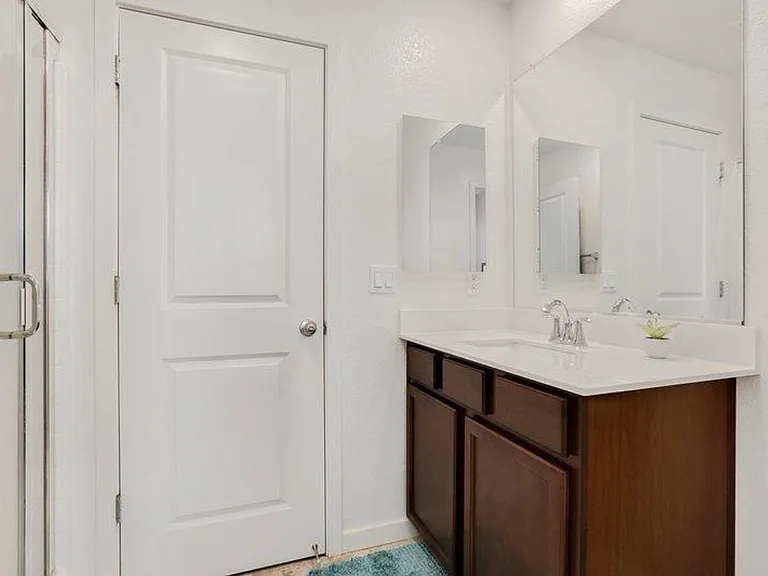 3936 E Commerce Way — Photo 10