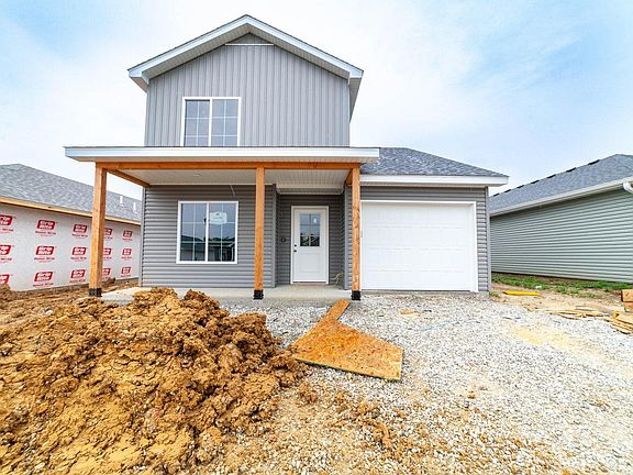 2nd image of 2672 Frazier Loop
