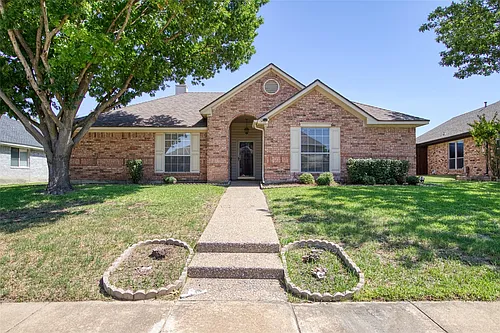 1411 Rivercrest Blvd Photo 1