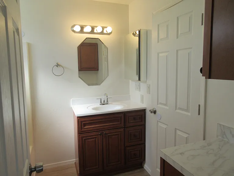 8954 E Yavapai Rd #B — Photo 7