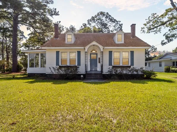 512 E Orange St, Jesup, GA 31546