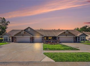 15621 Landauer St, Basehor, KS 66007