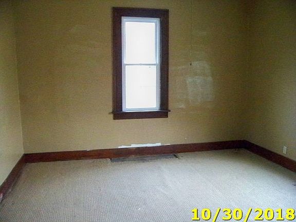2nd image of 231 Walker St