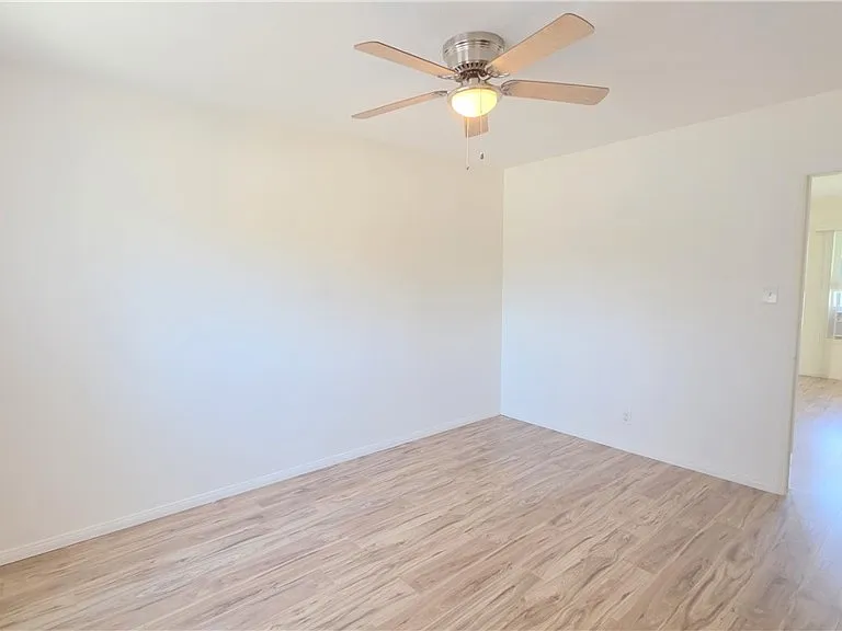 2334 E Santa Fe Ave #4 — Photo 11
