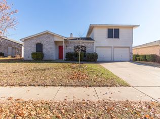 7720 Virgie Ct, Watauga, TX 76148