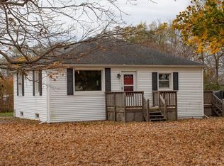 59379 Mayflower Rd, South Bend, IN 46619