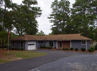 801 Barnell Dr, Aberdeen, NC 28315