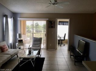 153 Santa Clara Dr APT 10, Naples, FL 34104