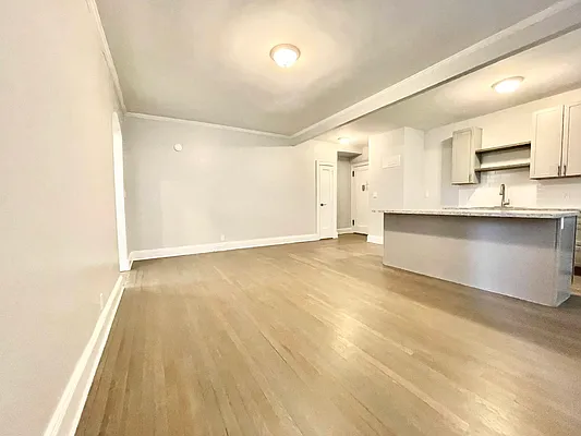 Rented by Pear NYC LLC | media 28