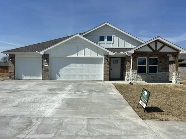 902 Aberdeen Avenue, Carl Junction, MO 64834