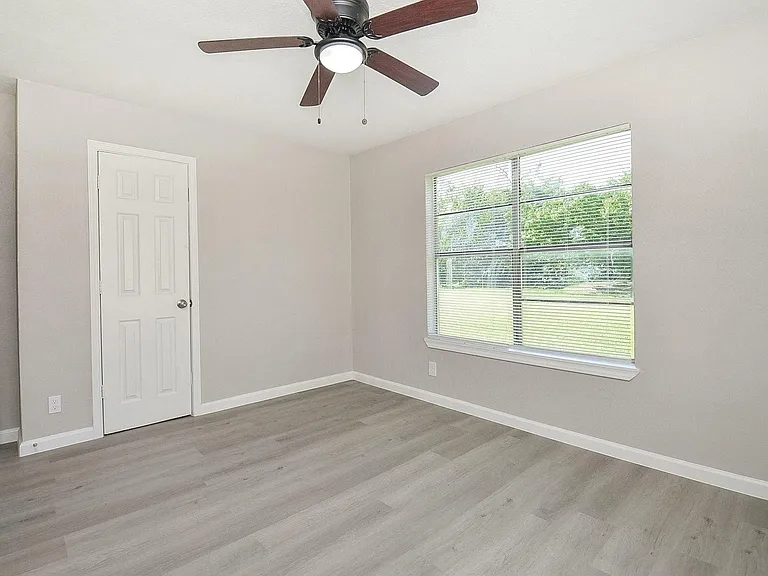 6010 Collingsworth St #2 — Photo 16