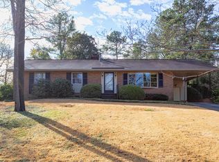 4308 Wedgewood Dr, Raleigh, NC 27604