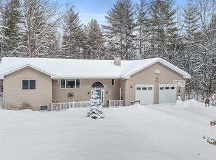 1669 Melody Ln, Interlochen, MI 49643