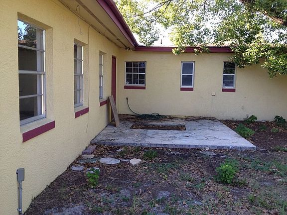 5th image of 10314 Groton St