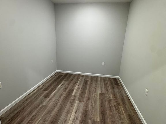 4th image of 445 Summer St #3