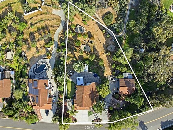 4th image of 1793 Praed St